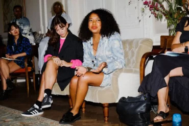 Devenir Créateur UGC en 2025 : Le Guide Complet pour se Lancer, Fixer ses Tarifs et Trouver des Clients